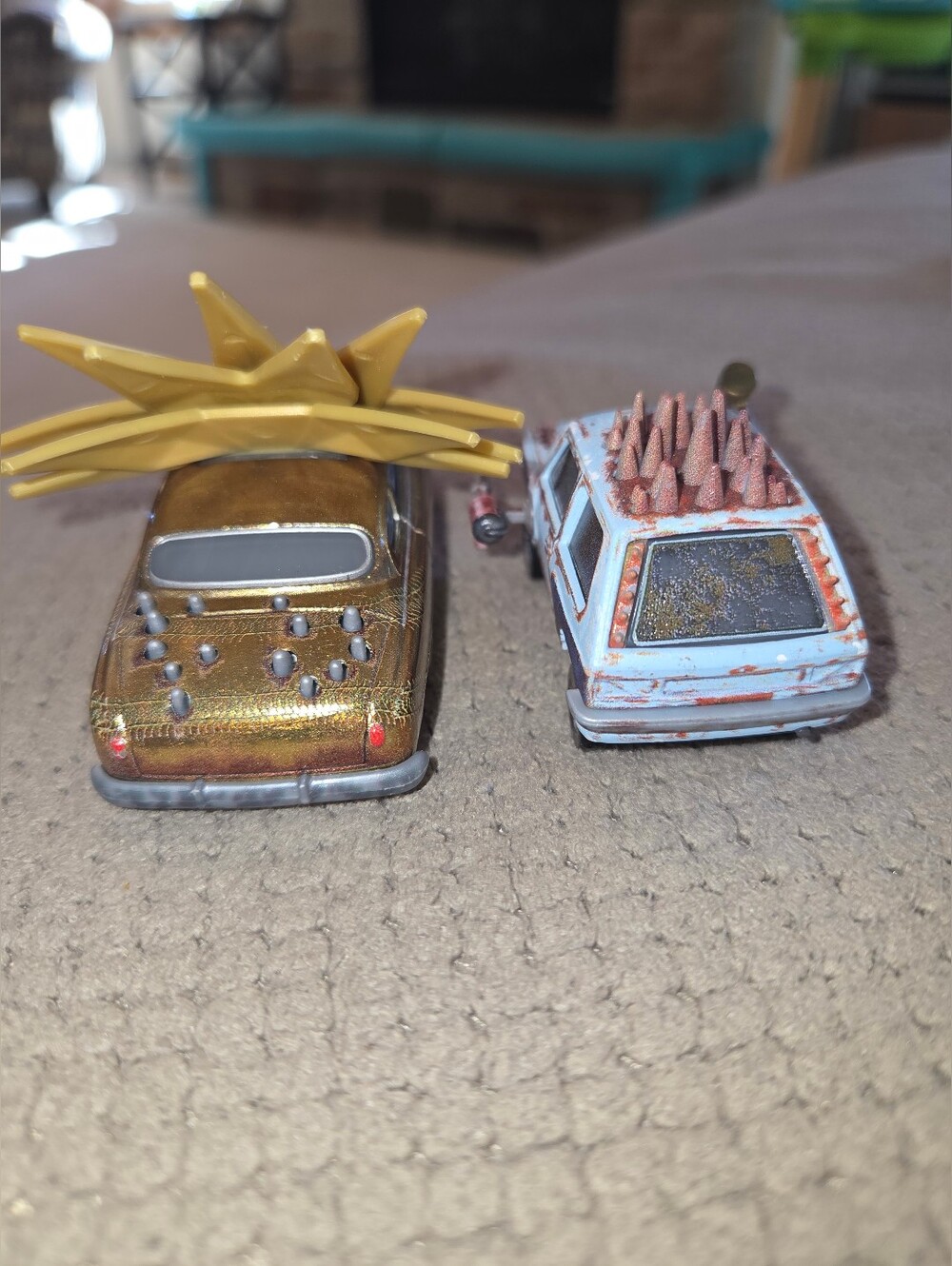 2022 Disney Pixar Cars Jeremy and Chieftess Jefe Die Cast Vehicle Bundle Mattel - Picture 5 of 16